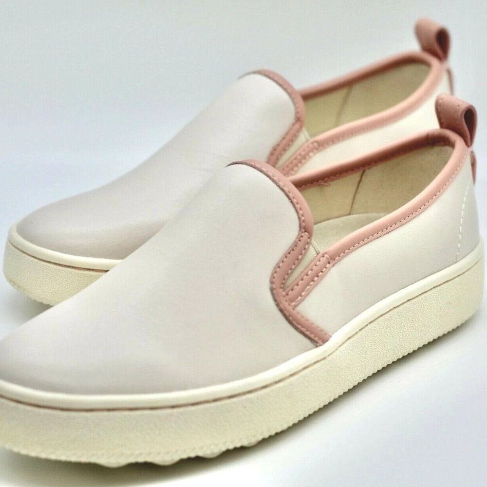 COACH Women's C115 Slip On Sneaker Loafer White Pink Petal Trim Size 8.5B G5310
